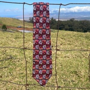 VINTAGE J Garcia Mens Tennis Shoe Escape Silk Tie